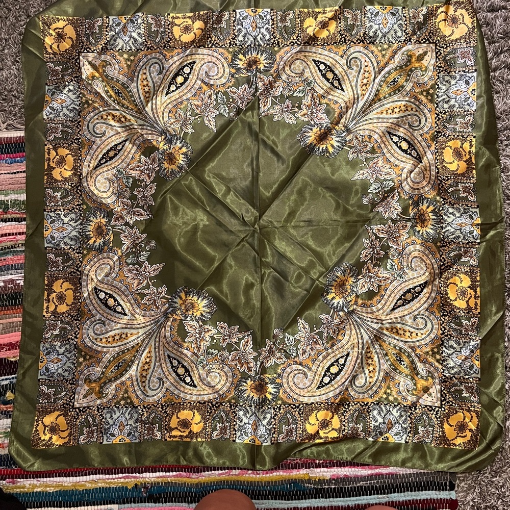 Elegant Paisley Silk Top/ Accessory/ Scarf